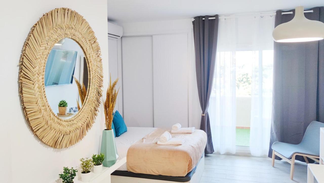 El Estudio De La Playa Benalbeach Holidays Paradise Benalmádena Εξωτερικό φωτογραφία