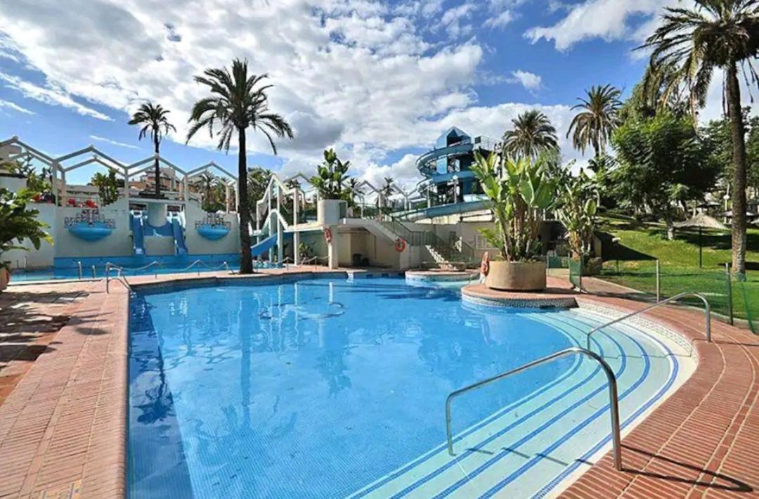 El Estudio De La Playa Benalbeach Holidays Paradise Benalmádena Εξωτερικό φωτογραφία