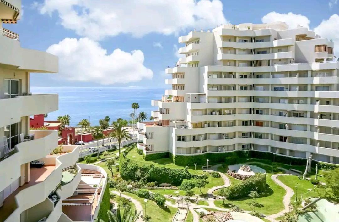 El Estudio De La Playa Benalbeach Holidays Paradise Benalmádena Εξωτερικό φωτογραφία